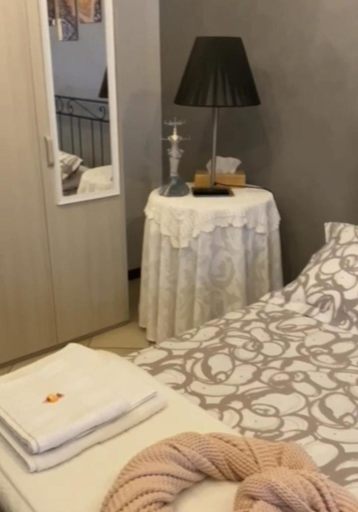 Ferienwohnung La Casa Di Ada Sondrio Zimmer foto